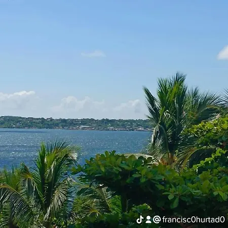 Vista Al Mar En Zona De Lujo Apartamento